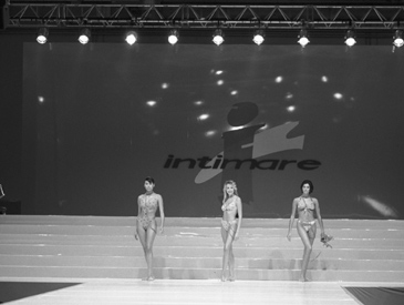 Negativo D12-01 Trio con Silvia e Doriana